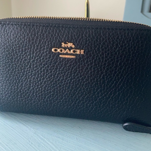 Coach Black Wallet - Picture 2 of 5